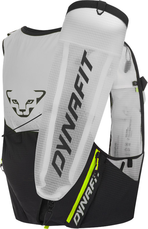 Běžecká vesta Dynafit DNA 8 nimbus black out Barva: bílá / černá, Velikost: M / L
